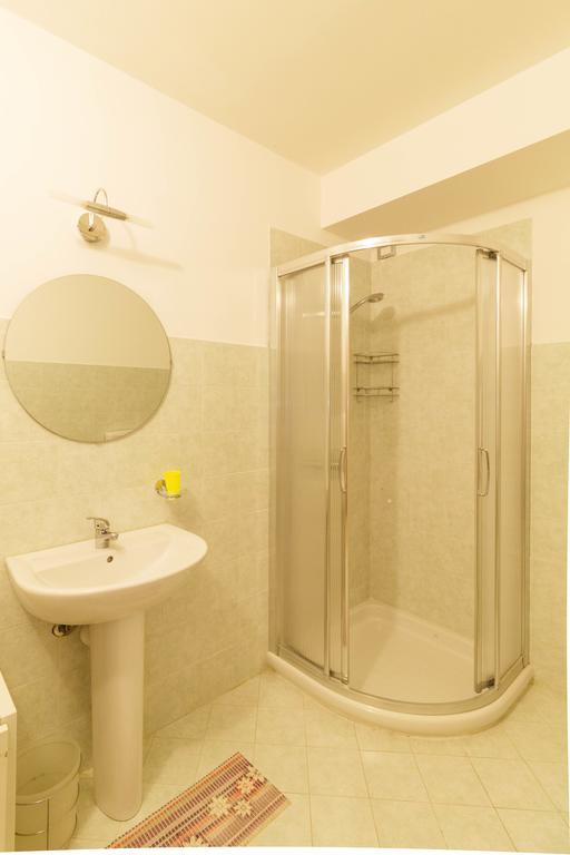 מנרבה דל גארדה Albergo Le Piante מראה חיצוני תמונה